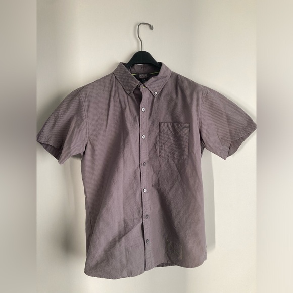 Medium, OUTDOOR RESEARCH Button down casual shirt! - Picture 1 of 7
